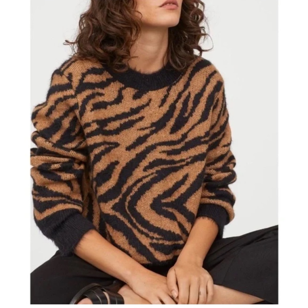 H&M Zebra Pattern Fuzzy Sweater - Black and Brown | S